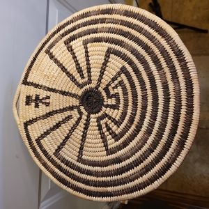 Pima (Akimel O’odham) Papago (Tohono O´odham) Man in the Maze Wall Hangi…